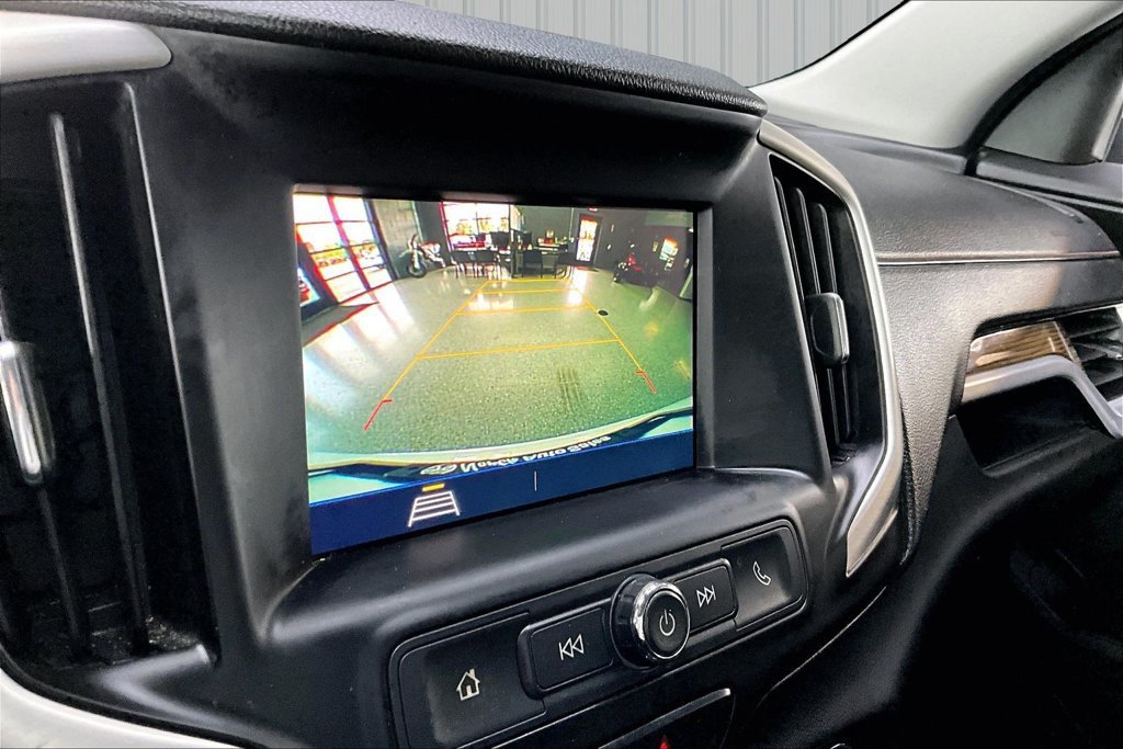 Used 2020 GMC Terrain SLE w/ Driver Convenience Package FWD image 13