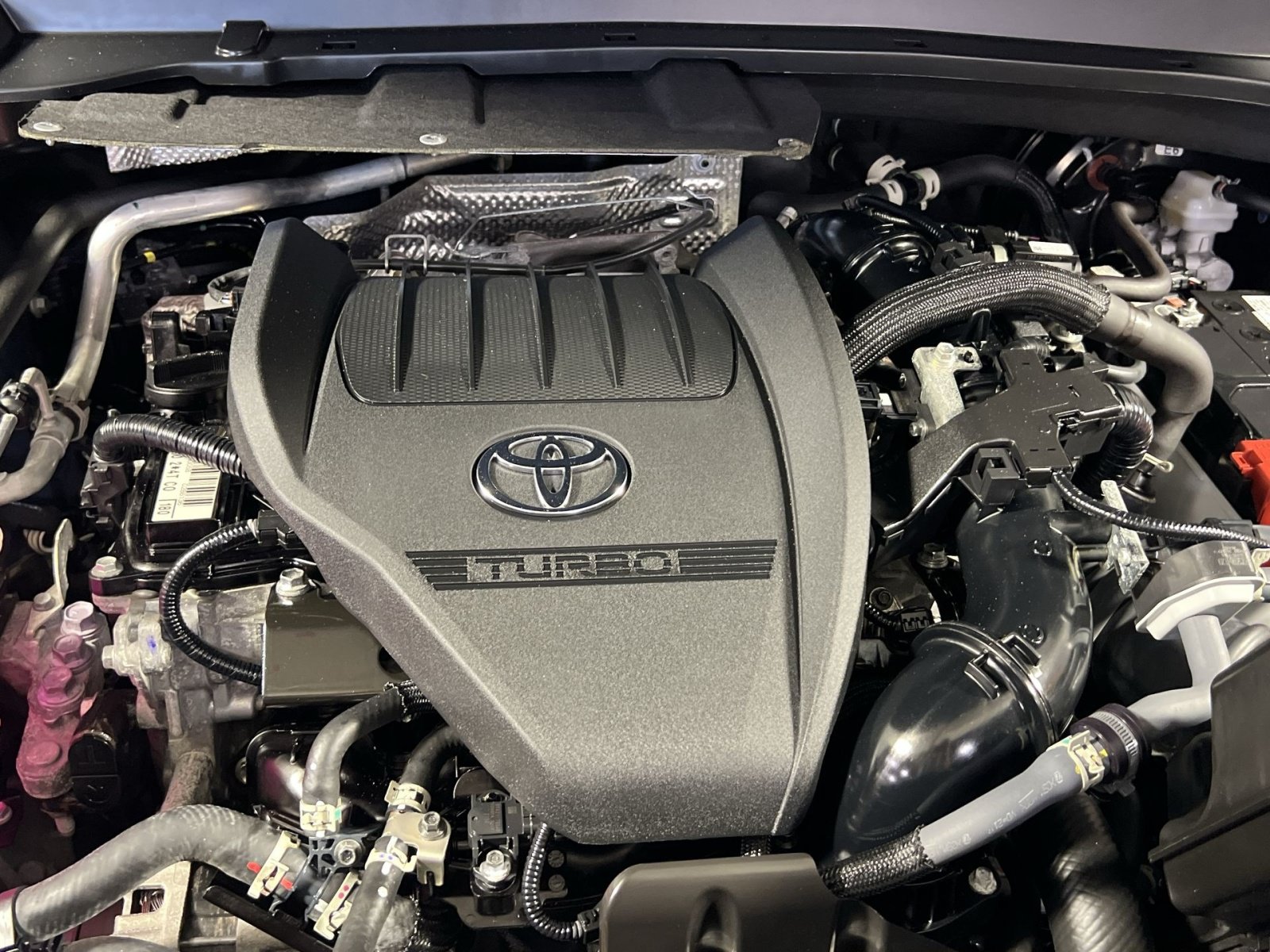 Used 2025 Toyota Grand Highlander AWD image 28