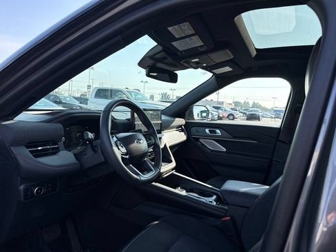 Certified 2025 Ford Explorer ST w/ Sun And Sound Package AWD/4WD image 8