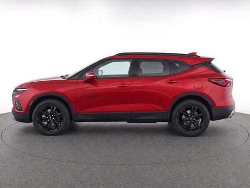 Used 2022 Chevrolet Blazer LT w/ Midnight/Sport Edition FWD image 6