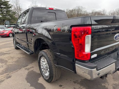 Used 2017 Ford F250 Lariat w/ Lariat Ultimate Package image 12