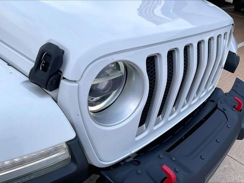 Used 2021 Jeep Wrangler Unlimited Sahara image 26