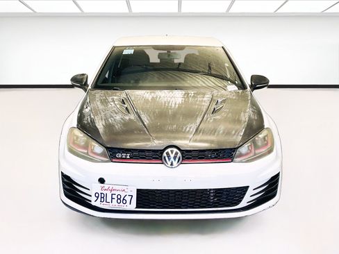Used 2017 Volkswagen GTI S FWD image 2
