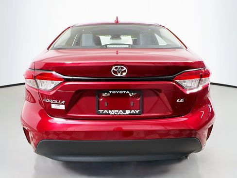 Used 2025 Toyota Corolla LE FWD image 6