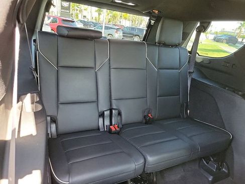 Certified 2022 Cadillac Escalade Premium Luxury w/ Performance Package image 28