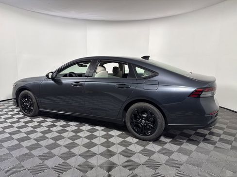 New 2025 Honda Accord SE image 4