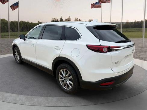 Used 2018 MAZDA CX-9 Touring AWD/4WD image 8
