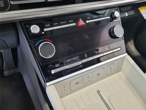 New 2025 Hyundai Santa Fe Calligraphy image 20