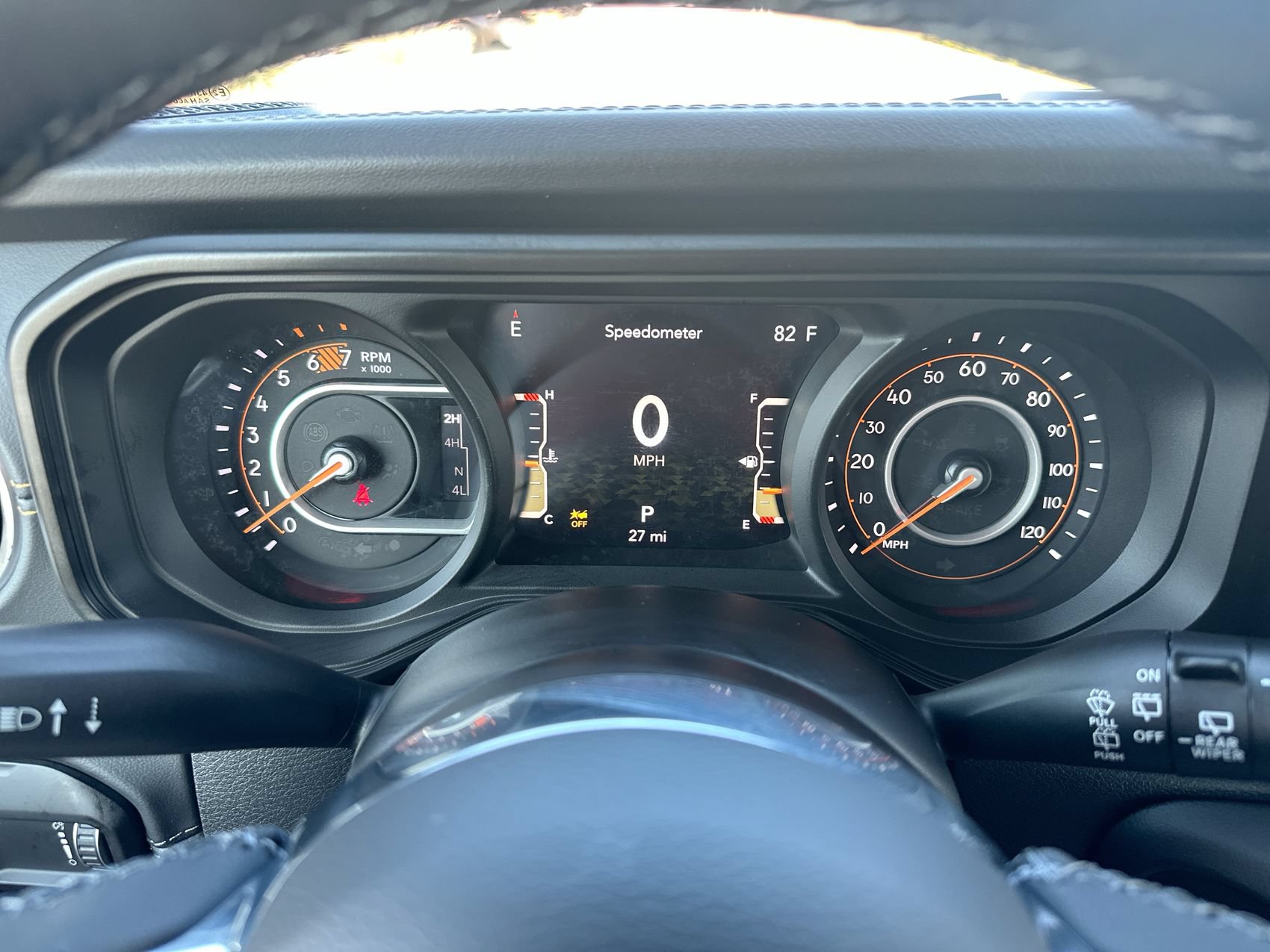 New 2026 Jeep Wrangler Unlimited Sahara w/ Whitecap Package AWD/4WD image 14