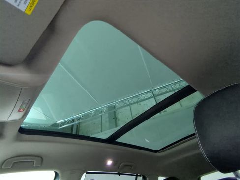 Used 2022 Volkswagen Atlas SE image 19