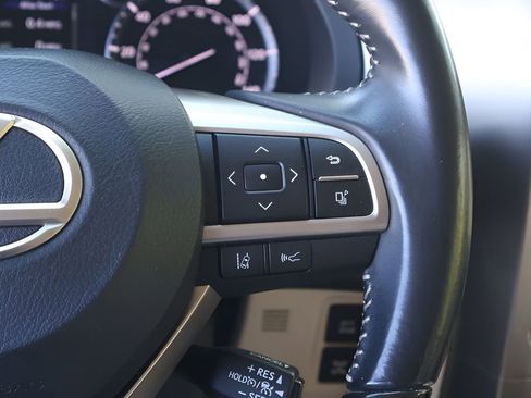 Used 2020 Lexus GX 460 Premium w/ Premium Package image 20