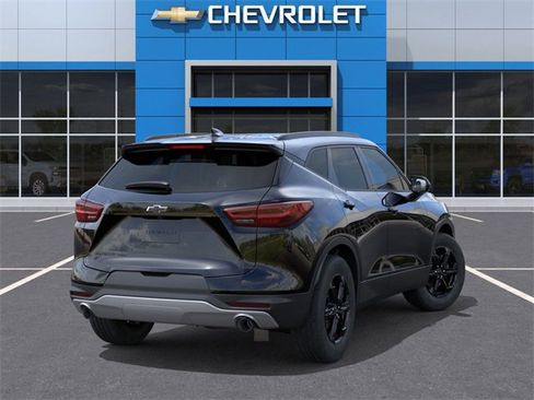 New 2026 Chevrolet Blazer LT w/ Convenience Package image 4