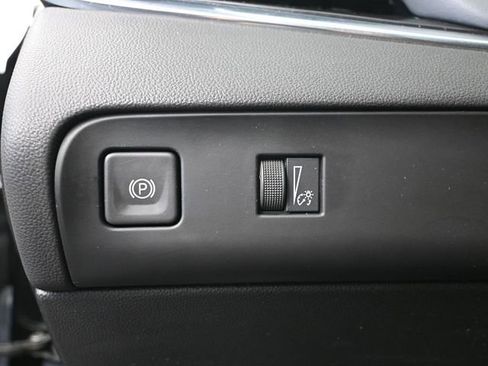 Used 2022 Buick Enclave Essence w/ Experience Buick Package image 35