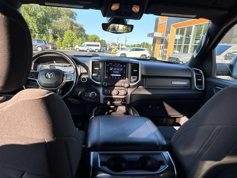 Used 2021 RAM 1500 Big Horn AWD/4WD image 19