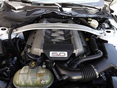Used 2016 Ford Mustang GT Premium w/ Equipment Group 401A RWD image 50
