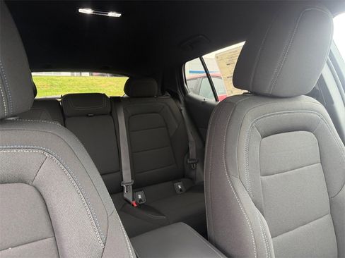 New 2026 Chevrolet Equinox EV LT image 28