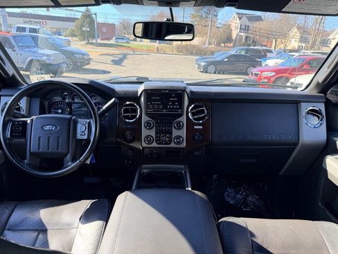 Used 2014 Ford F250 Lariat w/ Chrome Package image 23