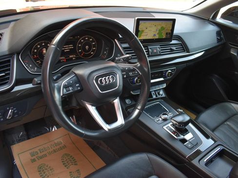 Used 2018 Audi Q5 2.0T Premium Plus w/ Premium Plus Package AWD/4WD image 11