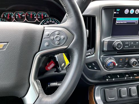 Used 2018 Chevrolet Silverado 1500 LTZ w/ Texas Edition image 26