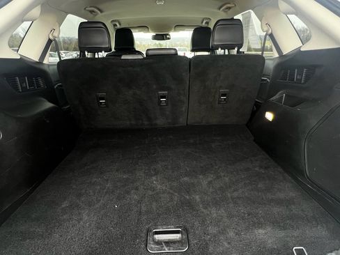 Used 2023 Ford Edge Titanium image 16