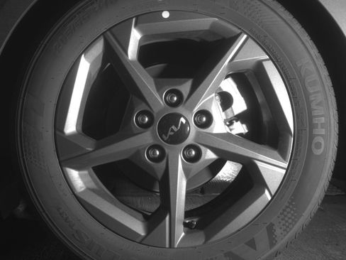 Used 2025 Kia K4 LXS image 14