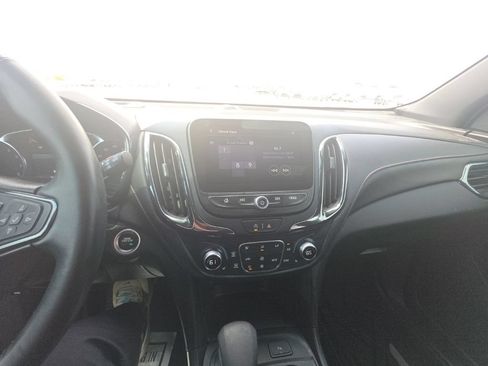 Used 2024 Chevrolet Equinox RS FWD image 12