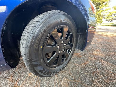 Used 2007 Toyota Camry XLE image 33