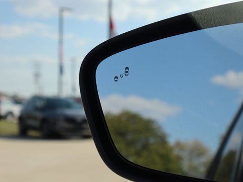 Used 2024 Ford Escape Active image 23