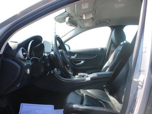 Used 2016 Mercedes-Benz C 300 Sedan image 22