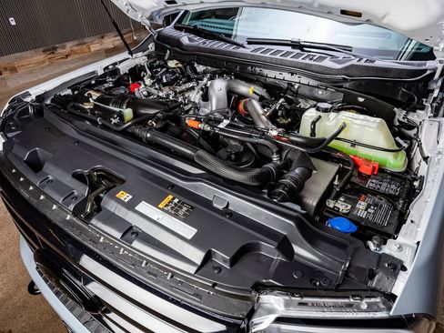 Used 2026 Ford F250 Platinum image 40