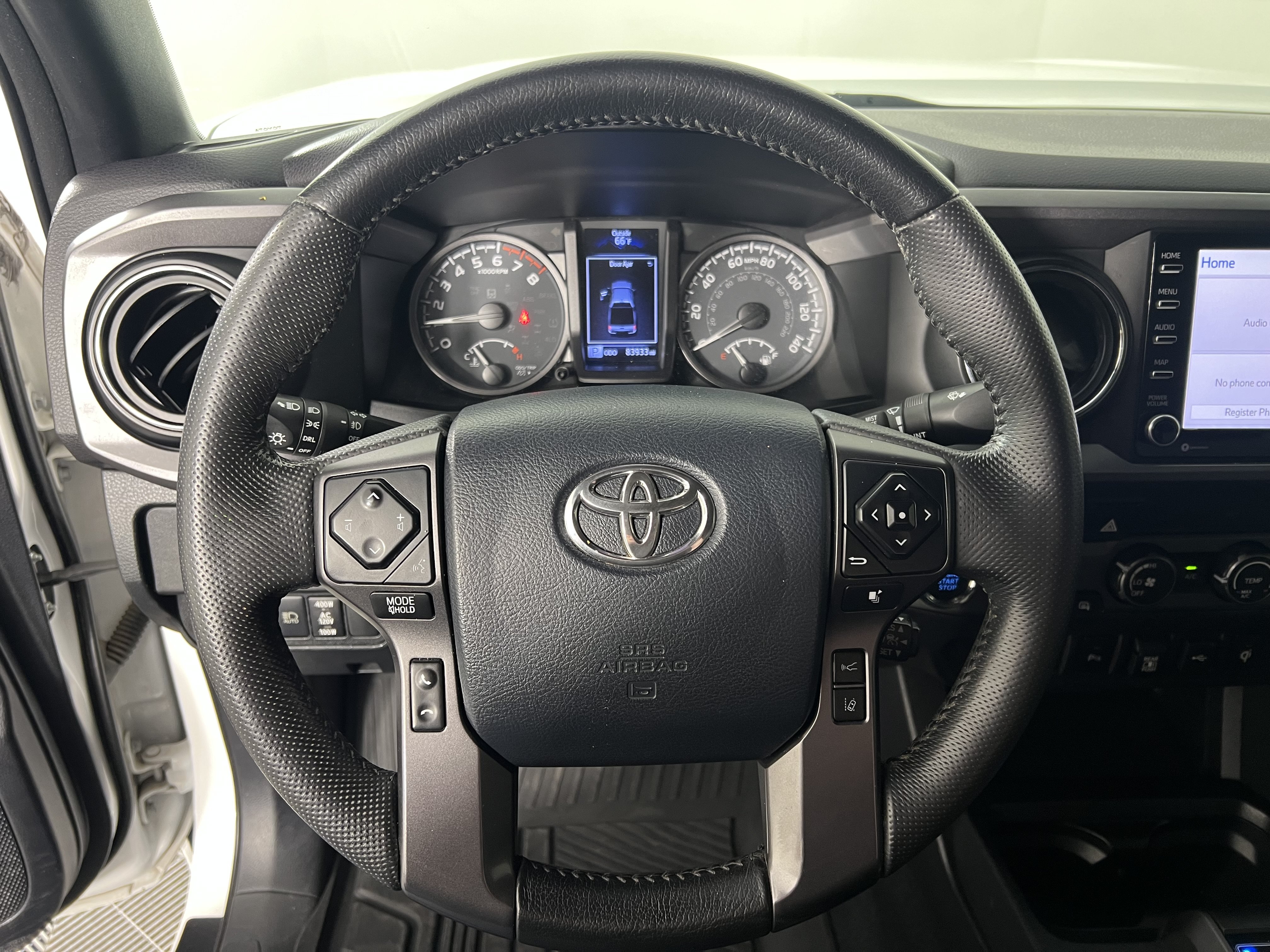 Used 2020 Toyota Tacoma TRD Off-Road w/ Technology Package AWD/4WD image 25