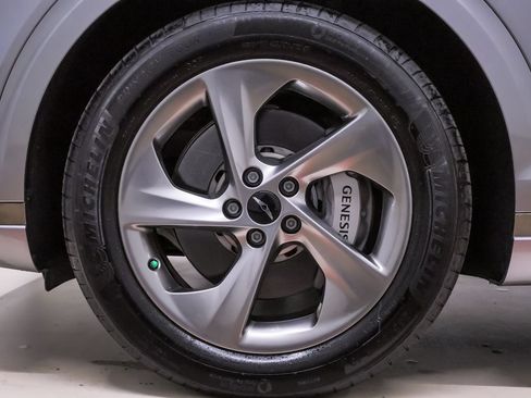 Certified 2026 Genesis GV70 2.5T AWD/4WD image 26