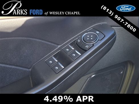 Certified 2021 Ford Escape SE w/ SE Sport Appearance Package image 19