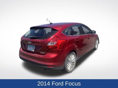 Used 2014 Ford Focus Titanium FWD image 2