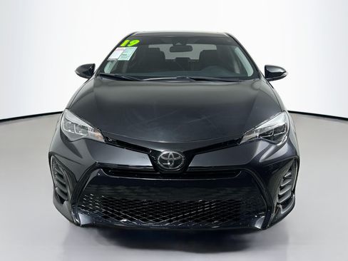 Used 2019 Toyota Corolla SE w/ SE Premium Package FWD image 11