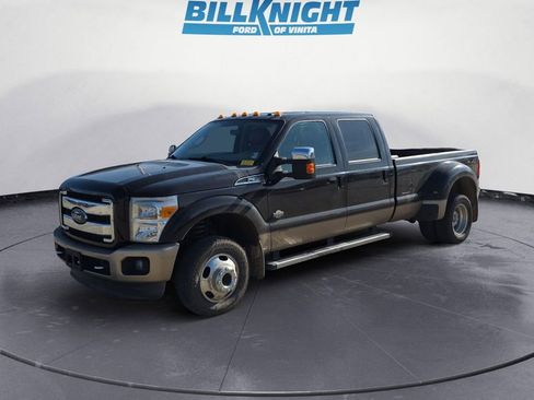 Used 2013 Ford F350 King Ranch w/ King Ranch w/Chrome Pkg image 1
