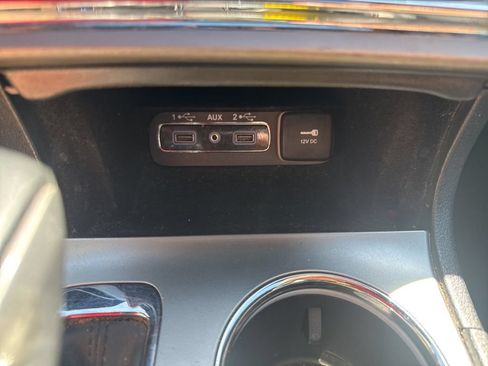 Used 2019 Jeep Grand Cherokee Altitude AWD/4WD image 24