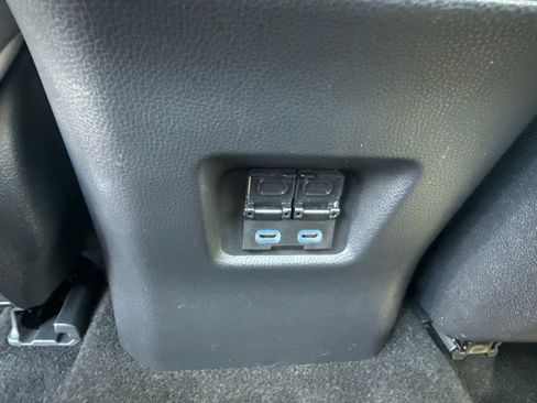 Used 2022 Toyota RAV4 XLE w/ Convenience Package AWD/4WD image 14