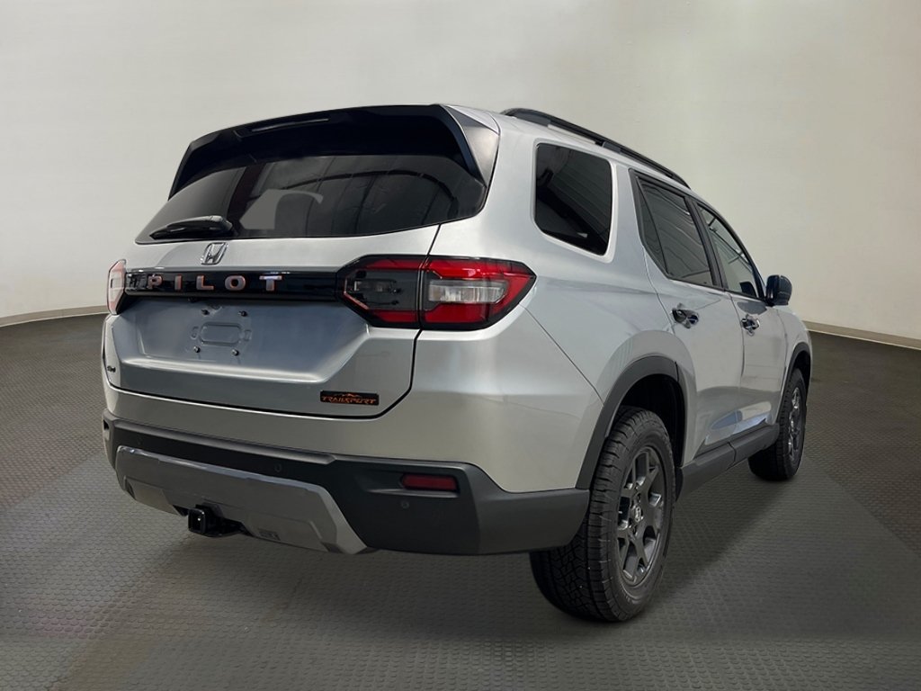 New 2026 Honda Pilot TrailSport image 5