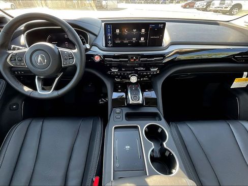 New 2025 Acura MDX w/ Technology Package image 2