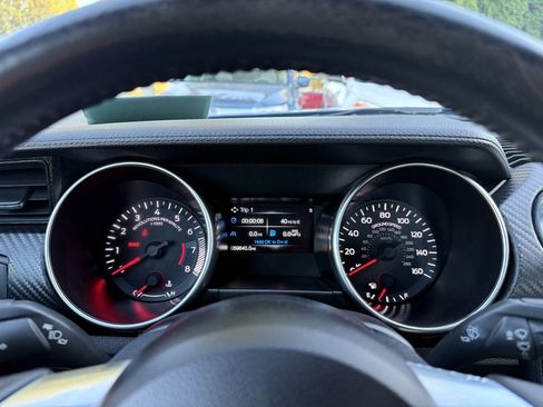 Used 2018 Ford Mustang Coupe image 28