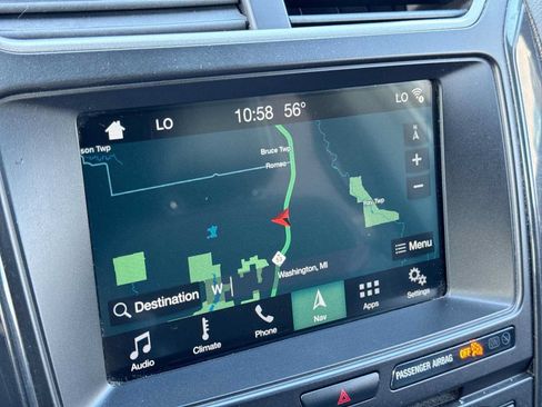Used 2018 Ford Explorer XLT w/ Equipment Group 202A AWD/4WD image 29