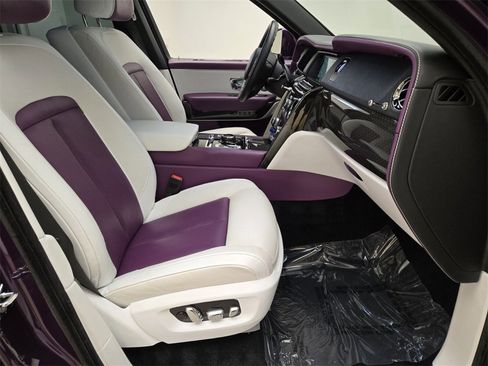 Certified 2023 Rolls-Royce Cullinan Black Badge w/ Driver's Package image 26