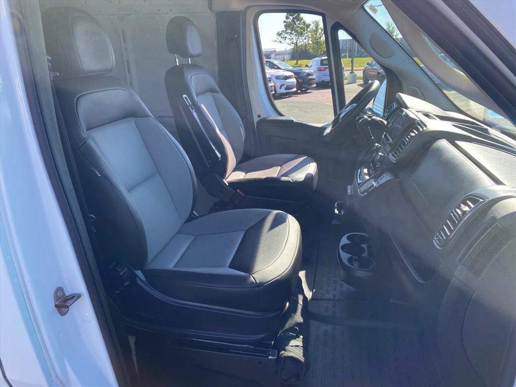 Used 2026 RAM ProMaster 2500 w/ Convenience Group FWD image 24