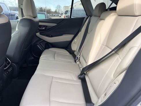 Used 2020 Subaru Outback Limited image 34