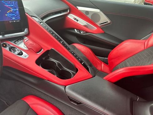 Used 2021 Chevrolet Corvette Stingray Preferred Cpe w/ 2LT image 24