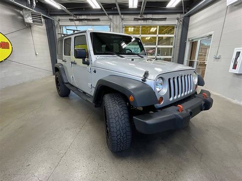 Used 2010 Jeep Wrangler Sport image 7