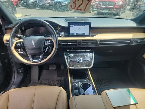 Used 2022 Lincoln Corsair Reserve w/ Equipment Group 201A AWD/4WD image 2