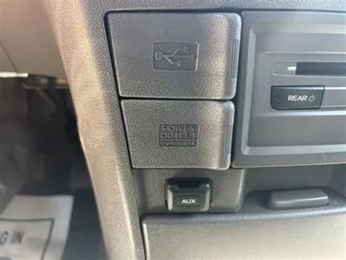 Used 2016 Honda Odyssey Touring Elite image 22