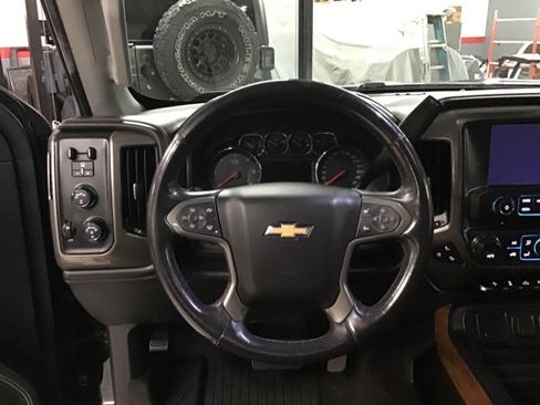 Used 2017 Chevrolet Silverado 1500 High Country AWD/4WD image 13